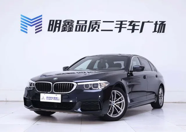 BMW 5 Series 2020 525Li M Sports suit exterior photo 1 BMW 5 Series 2020 525Li M Sports suit exterior photo 1
