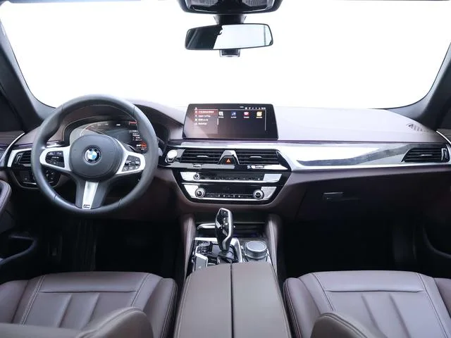 BMW 5 Series 2020 525Li M Sports suit interior photo 14 BMW 5 Series 2020 525Li M Sports suit interior photo 14