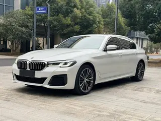 BMW 5 Series 2021 Restyling 530Li Leading Type M Sports suit exterior photo 1 BMW 5 Series 2021 Restyling 530Li Leading Type M Sports suit exterior photo 1
