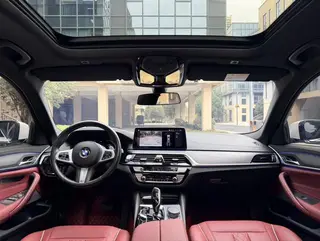 BMW 5 Series 2021 Restyling 530Li Leading Type M Sports suit interior photo 14 BMW 5 Series 2021 Restyling 530Li Leading Type M Sports suit interior photo 14