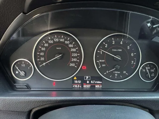 BMW 4 Series 2016 420i Tipo de traje de diseño interior foto 17 BMW 4 Series 2016 420i Tipo de traje de diseño interior foto 17