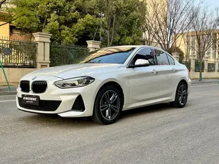 BMW 1 Series 2021 Restyling 120i M Sports version exterior photo 1 BMW 1 Series 2021 Restyling 120i M Sports version exterior photo 1