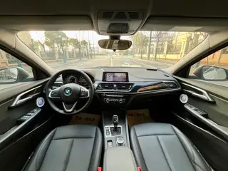 BMW 1 Series 2021 Restyling 120i M Sports version interior photo 14 BMW 1 Series 2021 Restyling 120i M Sports version interior photo 14