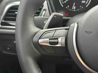 BMW 1 Series 2020 125i Líder M Conjunto deportivo interior foto 9 BMW 1 Series 2020 125i Líder M Conjunto deportivo interior foto 9