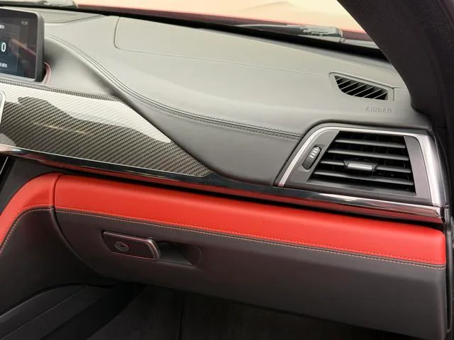 BMW M4 2017 M4 Coupé Fan Edición limitada interior foto 13 BMW M4 2017 M4 Coupé Fan Edición limitada interior foto 13