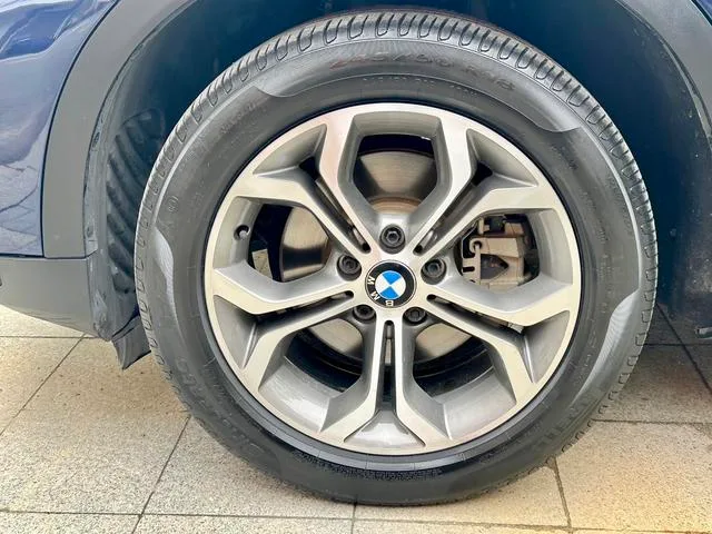 BMW X4 2016 xDrive20i M Sporty interior photo 15 BMW X4 2016 xDrive20i M Sporty interior photo 15