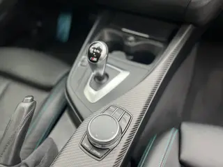 BMW M2 2016 M2 interior photo 10 BMW M2 2016 M2 interior photo 10