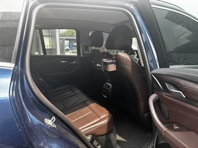BMW X3 2019 xDrive28i Luxury Set exterior photo 5 BMW X3 2019 xDrive28i Luxury Set exterior photo 5