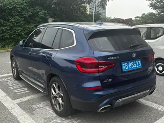 BMW X3 2019 xDrive28i Luxury Set interior photo 7 BMW X3 2019 xDrive28i Luxury Set interior photo 7