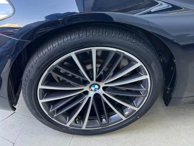 BMW 5 Series 2020 530Li Leading Type M Sports suit interior photo 8 BMW 5 Series 2020 530Li Leading Type M Sports suit interior photo 8