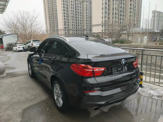 BMW X4 2016 xDrive20i M Sporty exterior photo 4 BMW X4 2016 xDrive20i M Sporty exterior photo 4