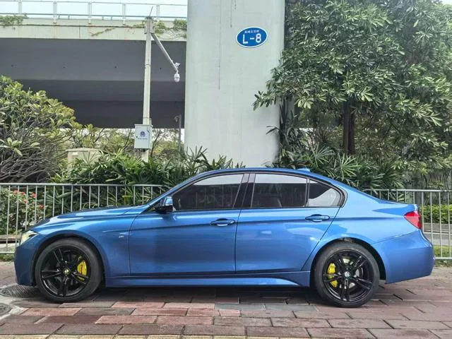 BMW 3 Series 2017 320i M Deporte interior foto 10 BMW 3 Series 2017 320i M Deporte interior foto 10