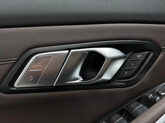 BMW 3 Series 2020 325Li M Conjunto deportivo interior foto 15 BMW 3 Series 2020 325Li M Conjunto deportivo interior foto 15