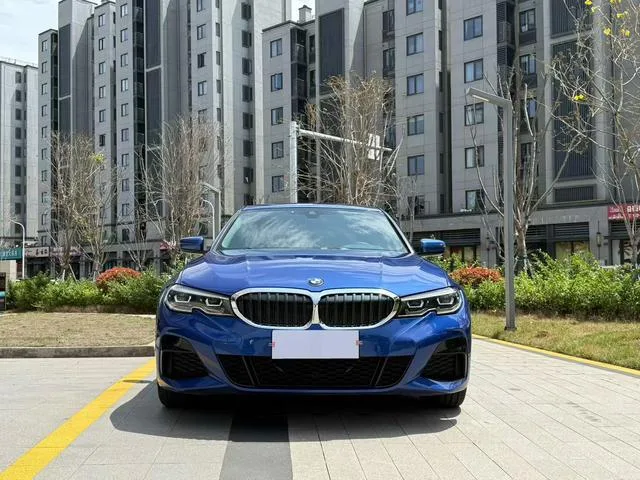 BMW 3 Series 2021 Restyling 325Li M Sports suit exterior photo 2 BMW 3 Series 2021 Restyling 325Li M Sports suit exterior photo 2