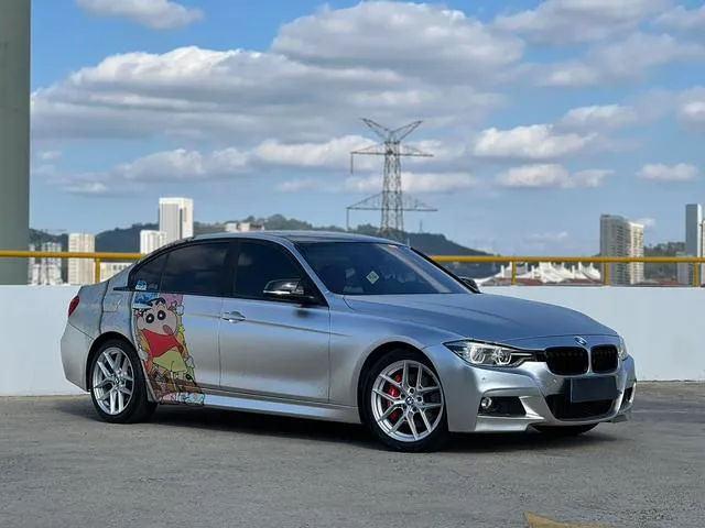 BMW 3 Series 2017 320Li Fashionable exterior photo 3 BMW 3 Series 2017 320Li Fashionable exterior photo 3
