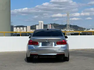 BMW 3 Series 2017 320Li Fashionable interior photo 16 BMW 3 Series 2017 320Li Fashionable interior photo 16