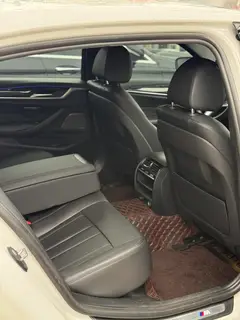 BMW 5 Series 2018 525Li M Sports suit exterior photo 5 BMW 5 Series 2018 525Li M Sports suit exterior photo 5