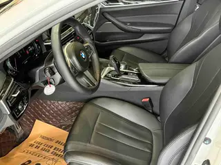 BMW 5 Series 2018 525Li M Sports suit exterior photo 6 BMW 5 Series 2018 525Li M Sports suit exterior photo 6