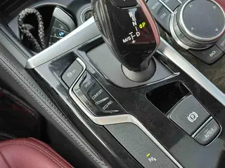 BMW 5 Series 2019 530Li Leading Type M Sports suit interior photo 16 BMW 5 Series 2019 530Li Leading Type M Sports suit interior photo 16
