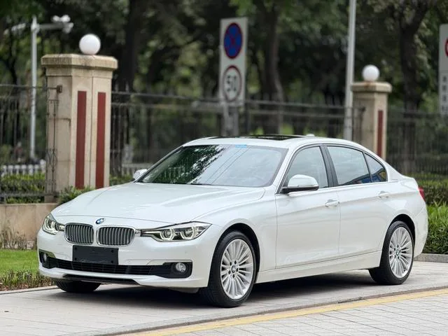 BMW 3 Series 2018 320Li Fashionable exterior photo 1 BMW 3 Series 2018 320Li Fashionable exterior photo 1