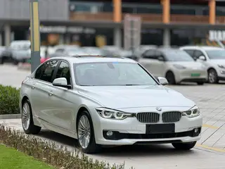 BMW 3 Series 2018 320Li Fashionable exterior photo 3 BMW 3 Series 2018 320Li Fashionable exterior photo 3