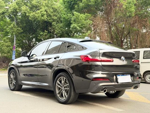 BMW X4 2020 xDrive25i M Sports suit exterior photo 3 BMW X4 2020 xDrive25i M Sports suit exterior photo 3