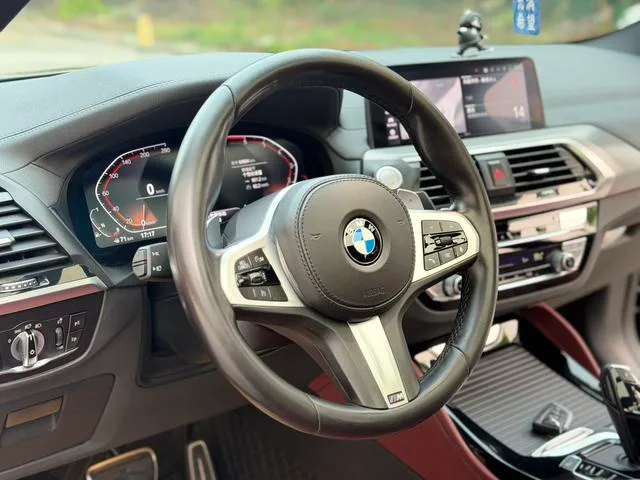 BMW X4 2020 xDrive25i M Sports suit interior photo 11 BMW X4 2020 xDrive25i M Sports suit interior photo 11