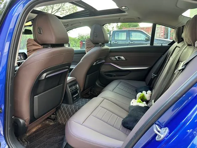 BMW 3 Series 2021 325i M Sports Night Suit exterior photo 6 BMW 3 Series 2021 325i M Sports Night Suit exterior photo 6