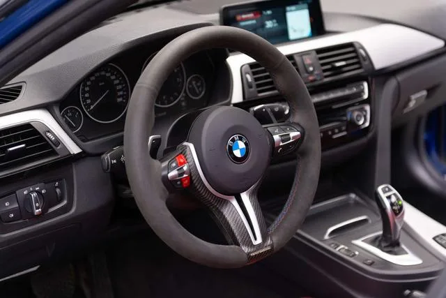 BMW 3 Series 2017 330i M Deporte interior foto 8 BMW 3 Series 2017 330i M Deporte interior foto 8