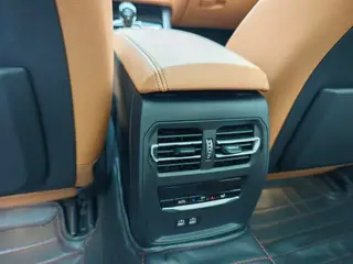 BMW 3 Series 2020 320Li M Sports suit interior photo 15 BMW 3 Series 2020 320Li M Sports suit interior photo 15