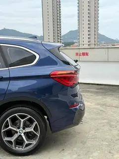 BMW X1 2018 sDrive18Li Tipo de lujo exterior foto 4 BMW X1 2018 sDrive18Li Tipo de lujo exterior foto 4