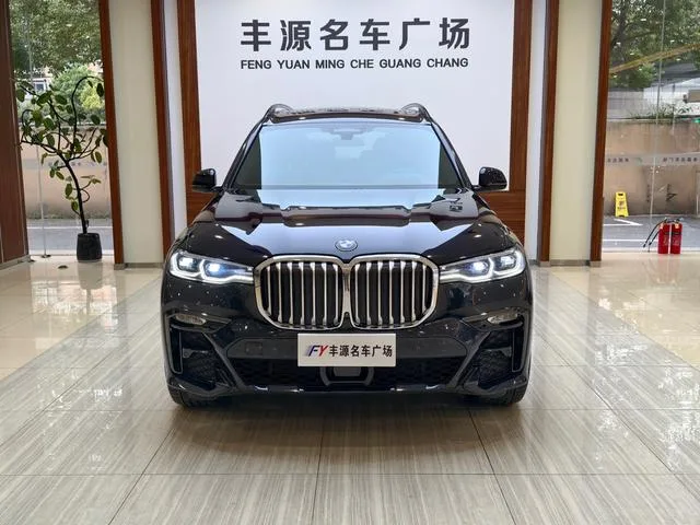 BMW X7 2019 xDrive40i Tipo administrativo M Conjunto deportivo exterior foto 2 BMW X7 2019 xDrive40i Tipo administrativo M Conjunto deportivo exterior foto 2
