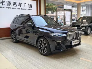 BMW X7 2019 xDrive40i Tipo administrativo M Conjunto deportivo exterior foto 3 BMW X7 2019 xDrive40i Tipo administrativo M Conjunto deportivo exterior foto 3