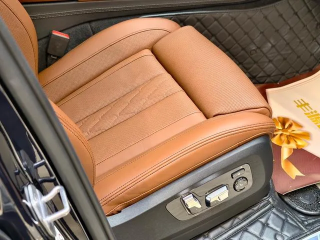 BMW X7 2019 xDrive40i Tipo administrativo M Conjunto deportivo exterior foto 9 BMW X7 2019 xDrive40i Tipo administrativo M Conjunto deportivo exterior foto 9
