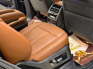 BMW X7 2019 xDrive40i Tipo administrativo M Conjunto deportivo interior foto 14 BMW X7 2019 xDrive40i Tipo administrativo M Conjunto deportivo interior foto 14