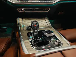 BMW X7 2020 xDrive40i Type administratif M Ensemble de sport extérieur photo 8 BMW X7 2020 xDrive40i Type administratif M Ensemble de sport extérieur photo 8