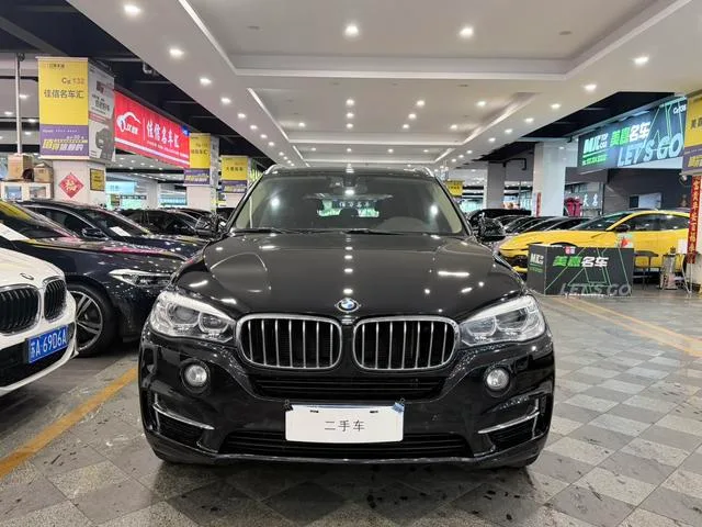 BMW X5 2017 xDrive35i Estilo elegante exterior foto 2 BMW X5 2017 xDrive35i Estilo elegante exterior foto 2
