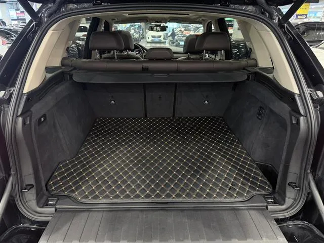 BMW X5 2017 xDrive35i Estilo elegante interior foto 16 BMW X5 2017 xDrive35i Estilo elegante interior foto 16
