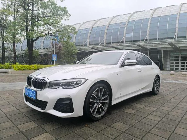 BMW 3 Series 2020 325Li M Conjunto deportivo exterior foto 1 BMW 3 Series 2020 325Li M Conjunto deportivo exterior foto 1