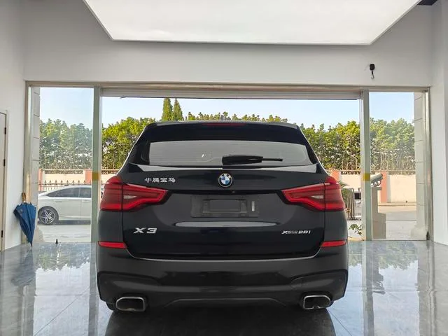 BMW X3 2019 xDrive28i M Sports suit exterior photo 4 BMW X3 2019 xDrive28i M Sports suit exterior photo 4