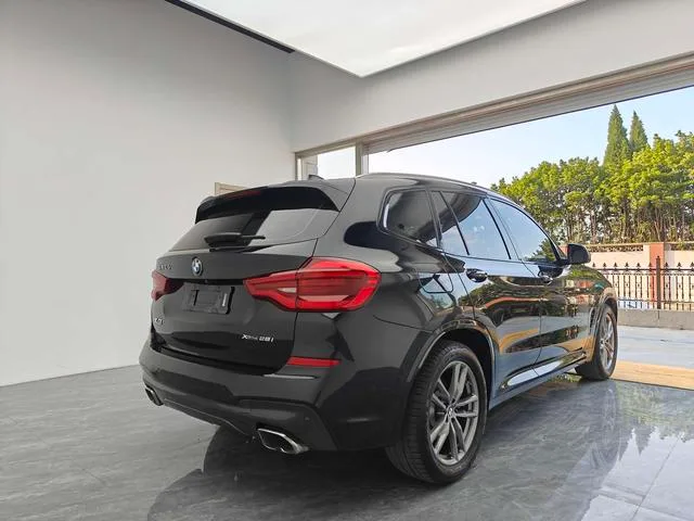 BMW X3 2019 xDrive28i M Sports suit interior photo 6 BMW X3 2019 xDrive28i M Sports suit interior photo 6
