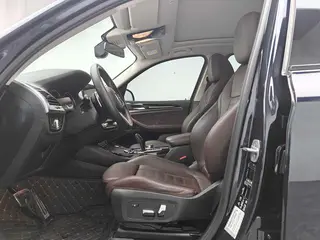 BMW X3 2019 xDrive28i M Sports suit interior photo 7 BMW X3 2019 xDrive28i M Sports suit interior photo 7