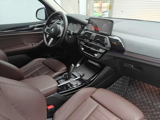 BMW X3 2019 xDrive28i M Sports suit interior photo 9 BMW X3 2019 xDrive28i M Sports suit interior photo 9