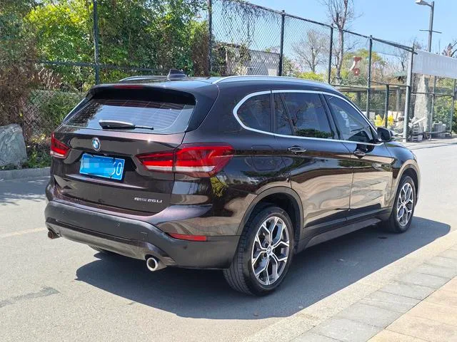 BMW X1 2020 sDrive25Li Líder exterior foto 7 BMW X1 2020 sDrive25Li Líder exterior foto 7