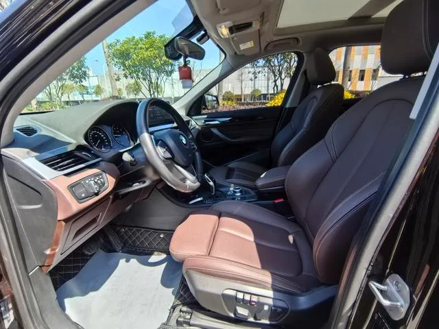 BMW X1 2020 sDrive25Li Líder interior foto 19 BMW X1 2020 sDrive25Li Líder interior foto 19