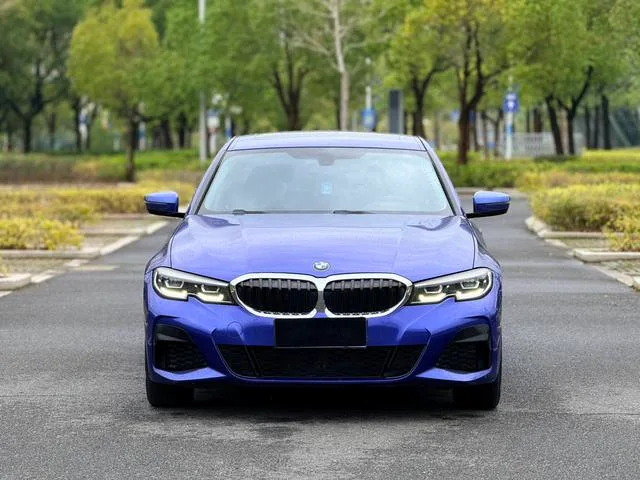 BMW 3 Series 2021 320Li M Спортивный костюм экстерьер фото 2 BMW 3 Series 2021 320Li M Спортивный костюм экстерьер фото 2