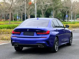 BMW 3 Series 2021 320Li M Спортивный костюм интерьер фото 9 BMW 3 Series 2021 320Li M Спортивный костюм интерьер фото 9