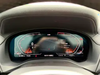 BMW X4 2021 xDrive25i M Sports Night Suit interior photo 16