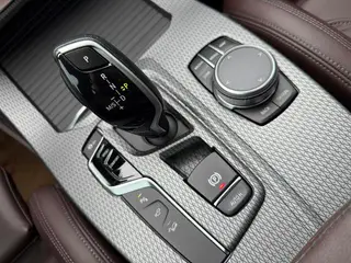 BMW X4 2021 xDrive25i M Sports Night Suit interior photo 17