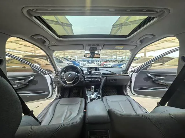 BMW 3 Series 2017 320Li xDrive Estilo de moda exterior foto 6 BMW 3 Series 2017 320Li xDrive Estilo de moda exterior foto 6